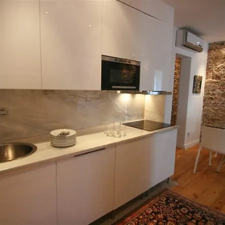 公寓 Sparkling 4 Bedroom In *
